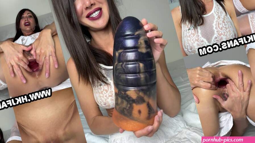 Gaping fisting