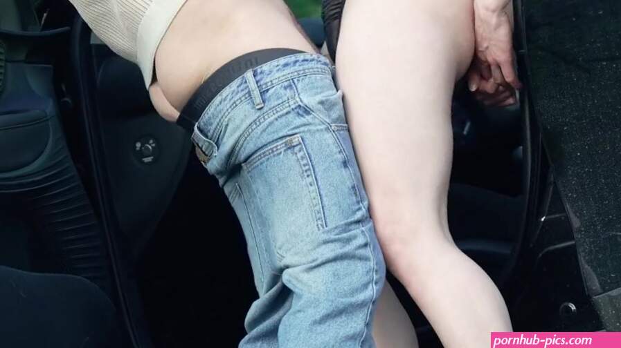 real amateur couple have sex in the car in a public place