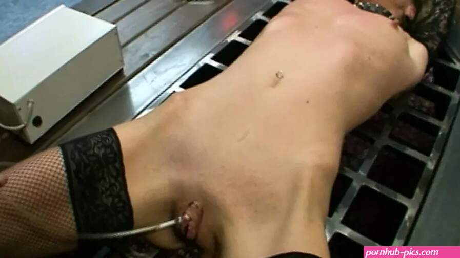 Extreme pain BDSM Porno Videos