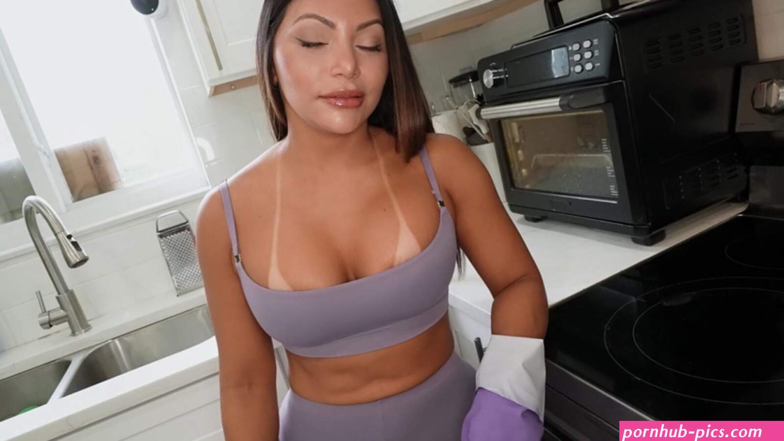 Brandy Salazar Nude in Big Booty Maid Brandylicious Takes Huge Dick!