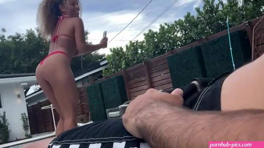 Camila Elle Fucks Poolside in Outdoor Hardcore Video Exclusive for OnlyFans !