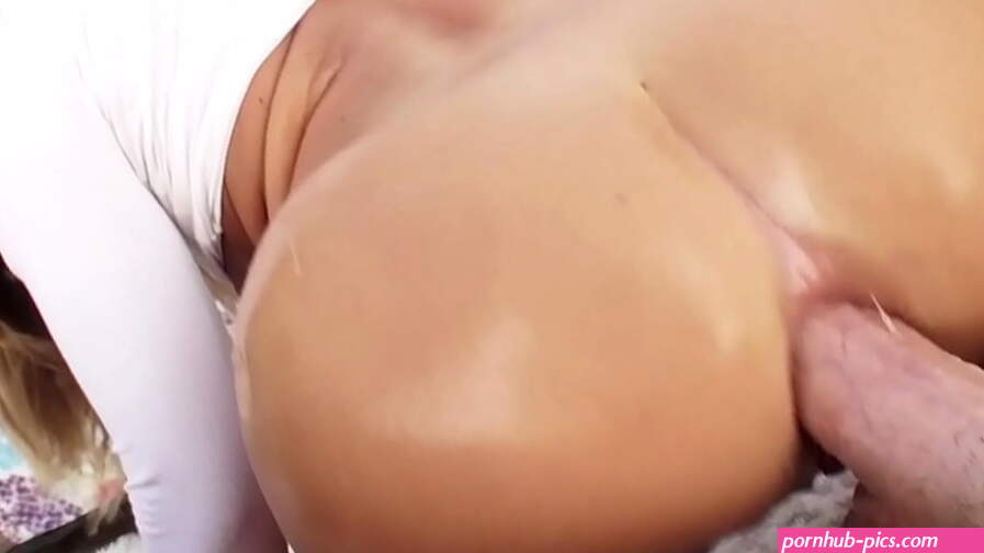 Carter Cruise Orgasmic Butt Fun