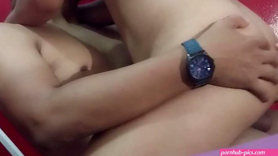 Nenitahot18 Riding Big Cock until she Screams Hard