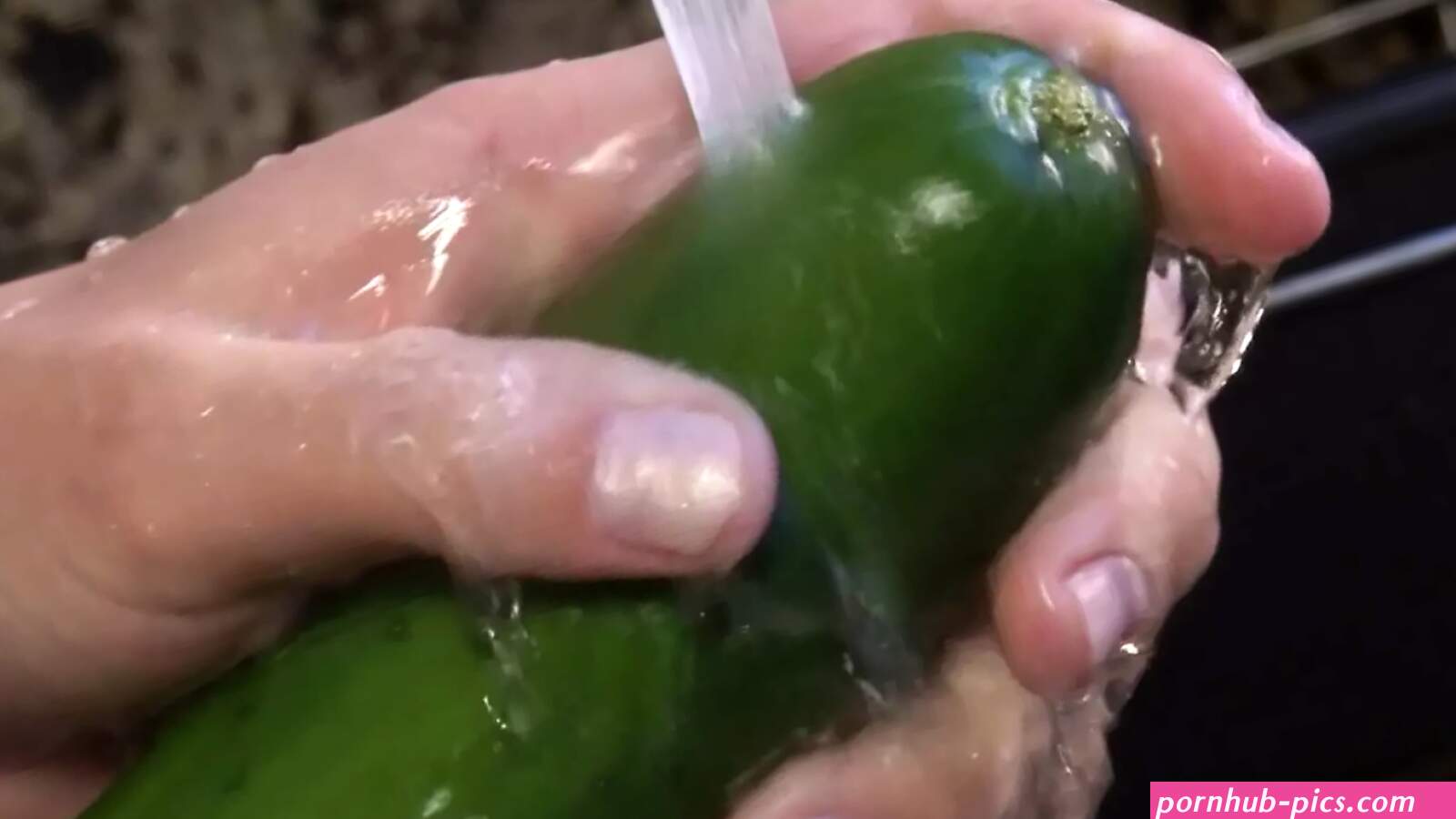 Cucumber Porn Tube Videos with Veggie Sex