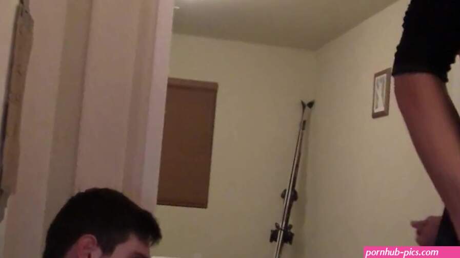 CUM GUZZLER