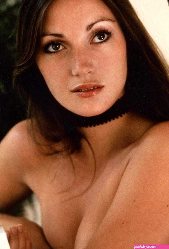 Jane Seymour nude