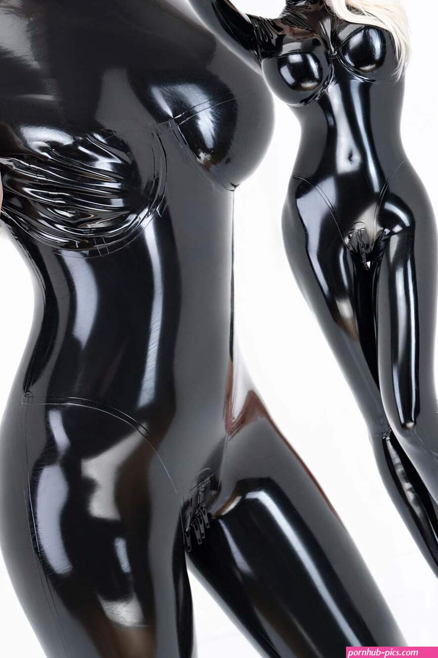 Big Boobs Latex Catsuit for silicone breast pads by SIMON O.