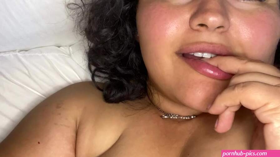 BBW MILF Sexy Solo Masturbation