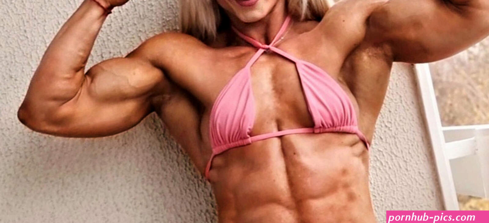 Female Muscle Videos and Photos