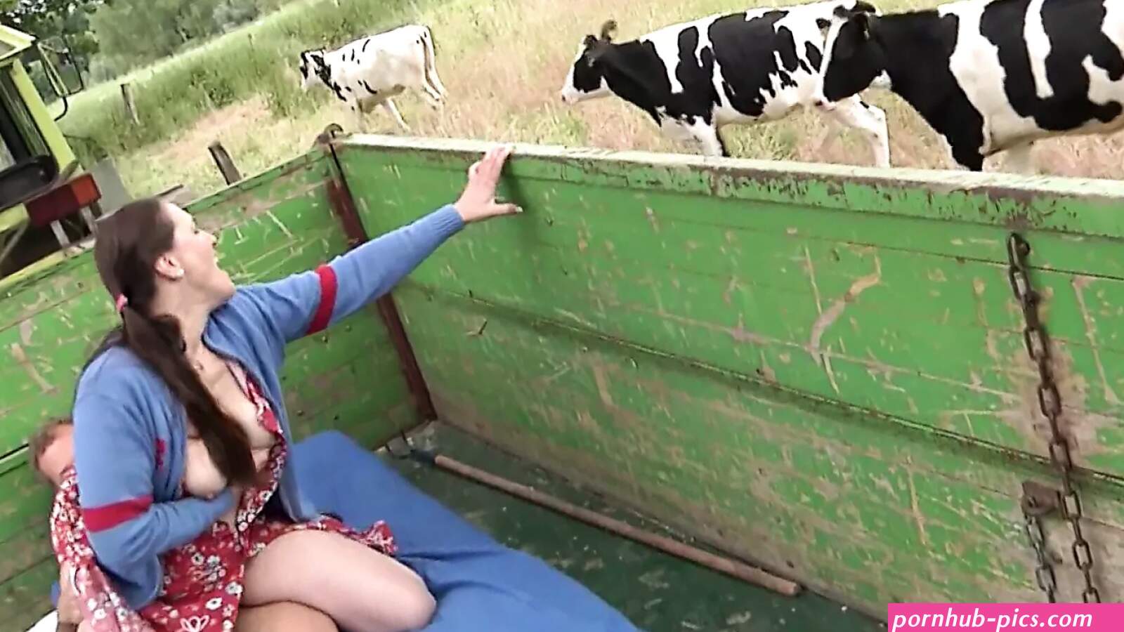 La ferme dun fermier allemand pervers n 1 par King Of Amateur Extérieur Européennes Grosse bite Brune Cul HD Porno