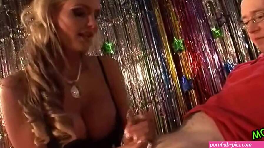 FUCK A FAN