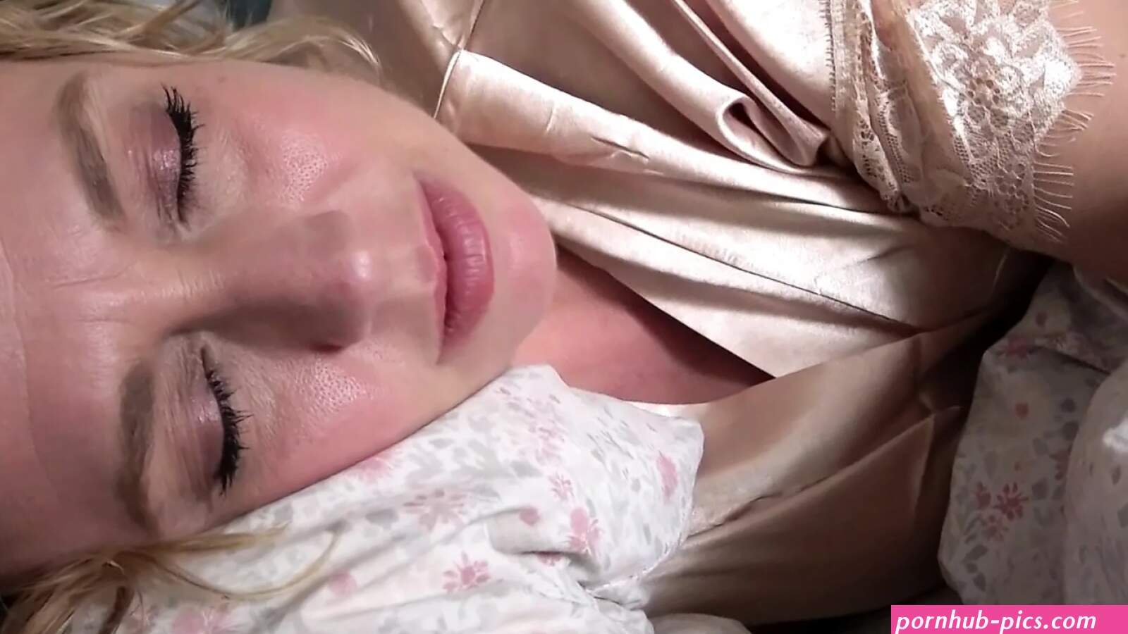 Fuck Mom Porn Videos