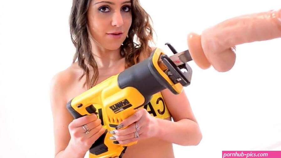 Introducing The Homemade Fuck Machine