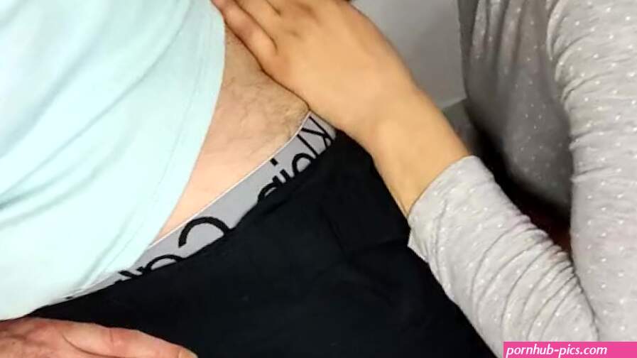 Amateur throat fuck until the end and he cums on my face leaving me all his semen. look until the e