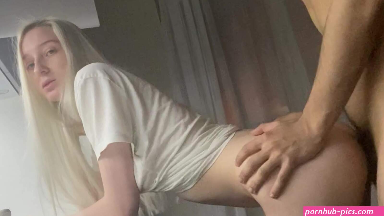 Fucking my best friends GF for money