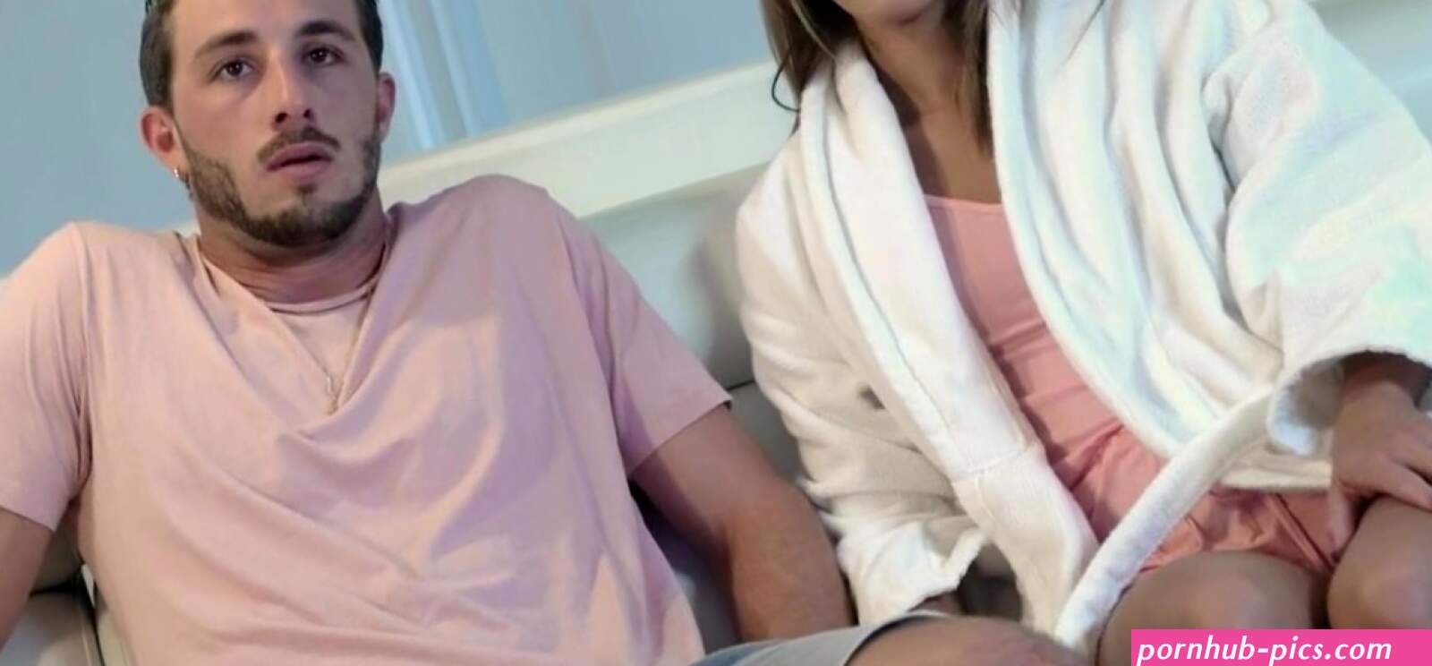 Skinny Asian Milf Christy Love Squirts