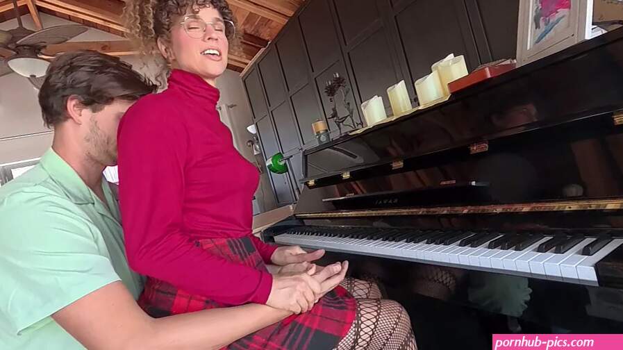 I Fucked Cum Onto My Piano Teacher