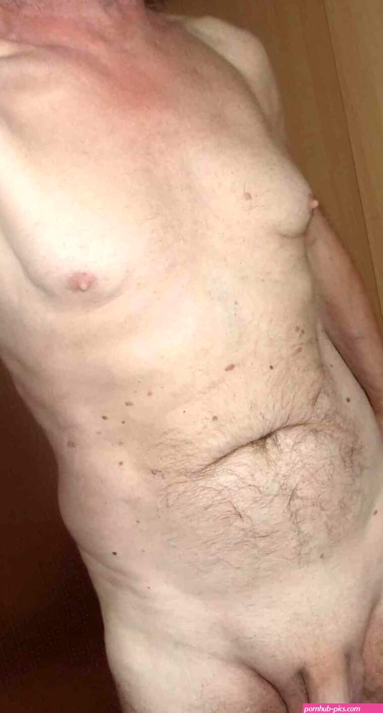 naked hairy moms pics