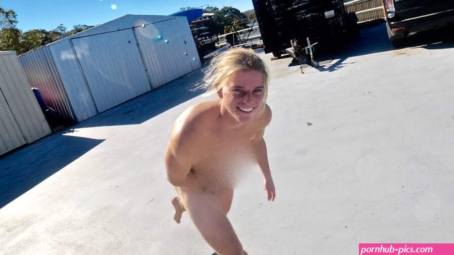 RAN COMPLETELY NAKED IN PUBLIC!!!!