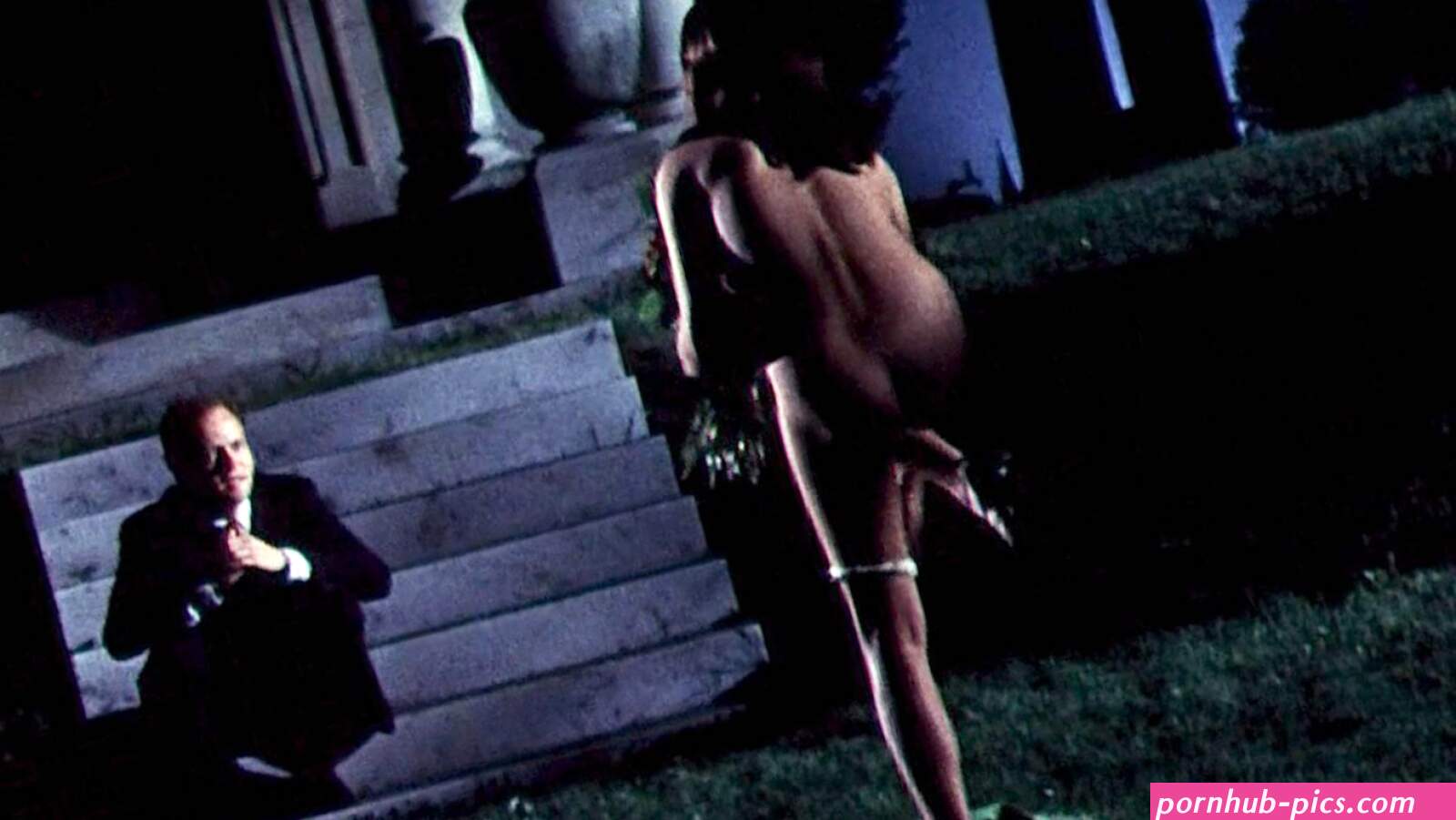 Naked Liza Minnelli in Tell Me That You Love Me Junie Moon ANCENSORED