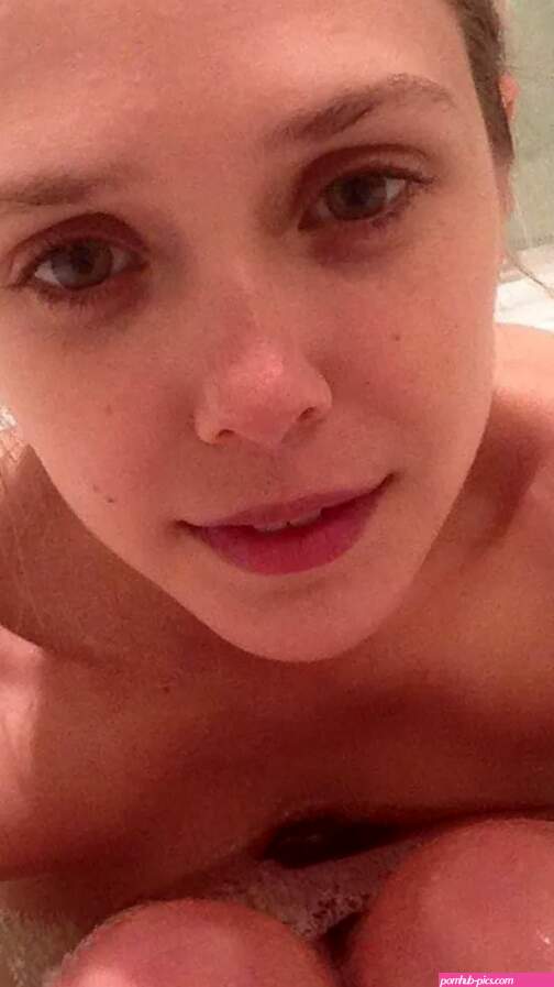 Elizabeth Olsen nude babe selfies fappening leaked