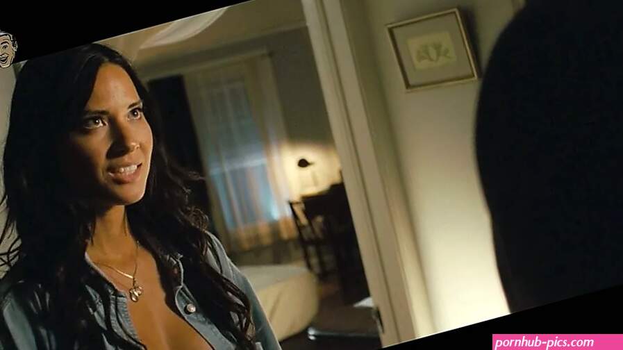 Olivia Munn Nude