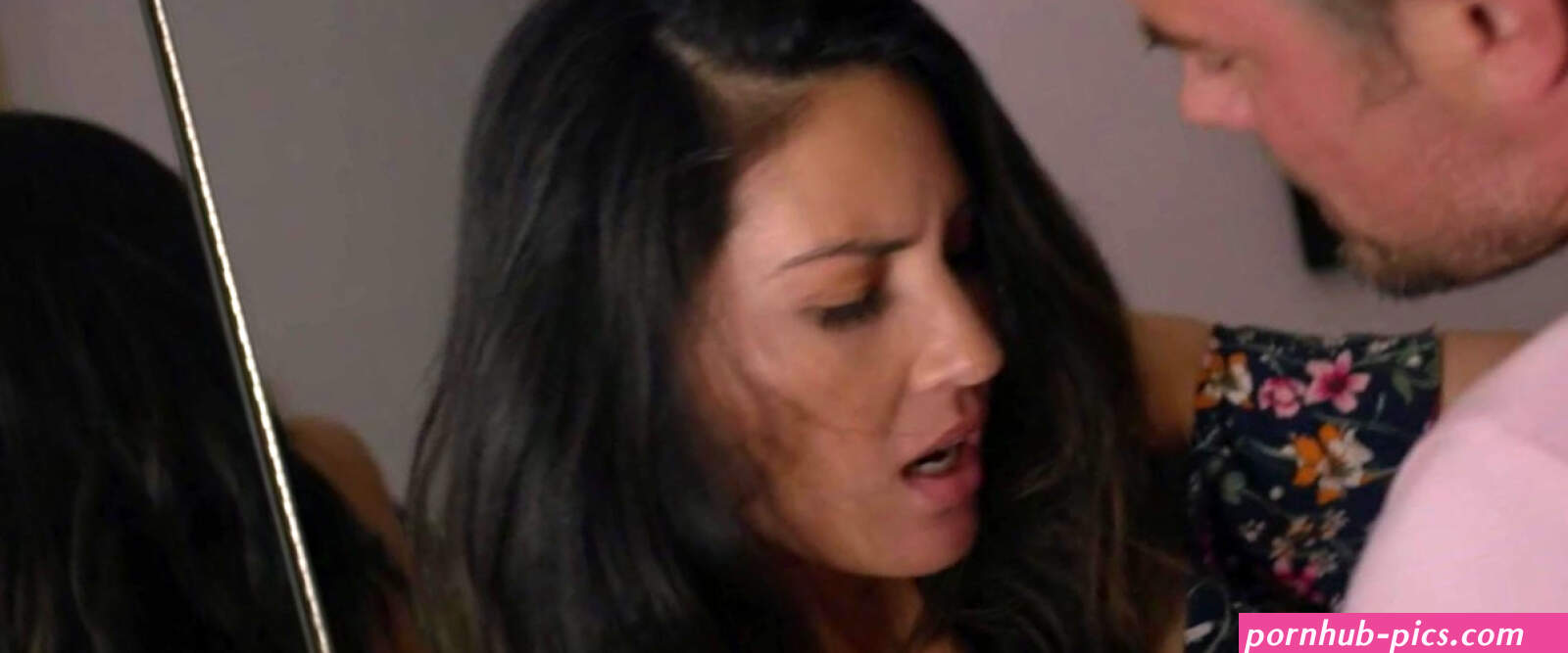 Nude video celebs Actress Olivia Munn