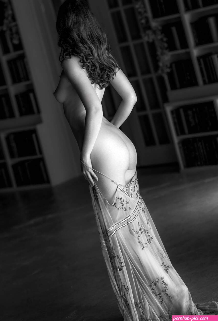 Sienna Hayes Model Photos and Nude Art at Model Society