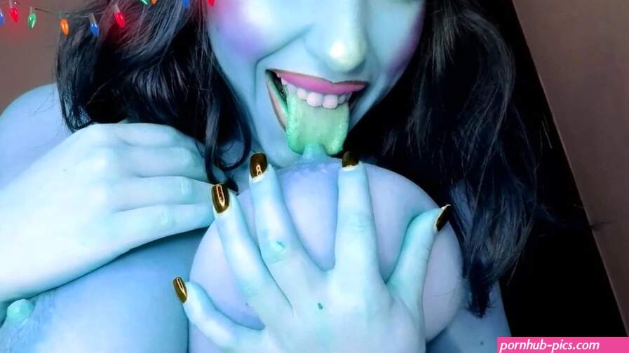 Pitufina desnuda Videos Porno