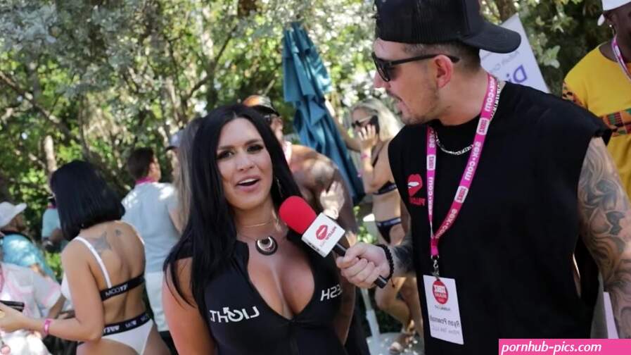 PORNSTARS GONE WILD: XBIZ MIAMI