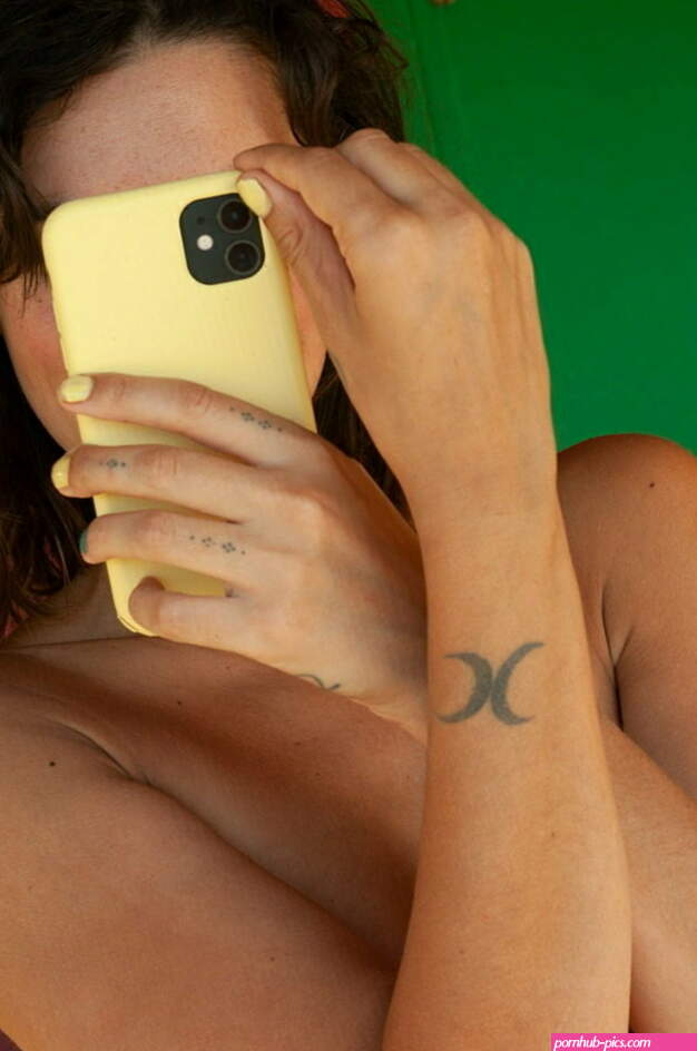 thegarnetsoul robincyn robincy Nude OnlyFans Leaks The Fappening