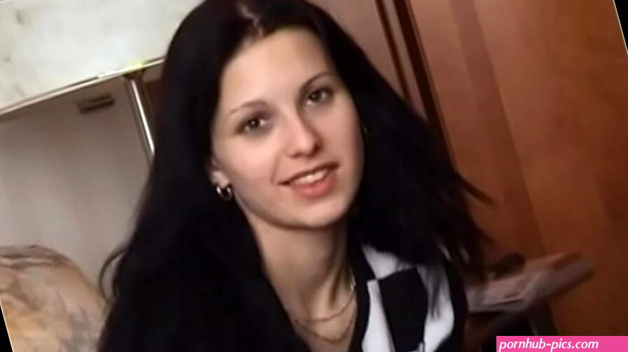 Teen Paulina Enjoys Anal with Pierre in the Private Casting