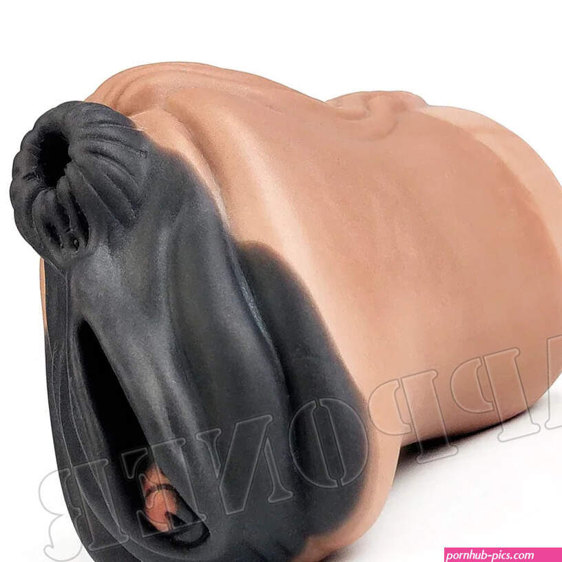 Discreet Pocket Pussy Realistic Simulation Sex Toy Easy-Clean Silicone Design
