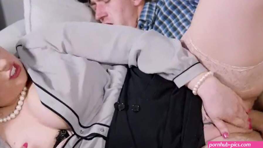 Thick Mother In Law Fucks Her Son In Law