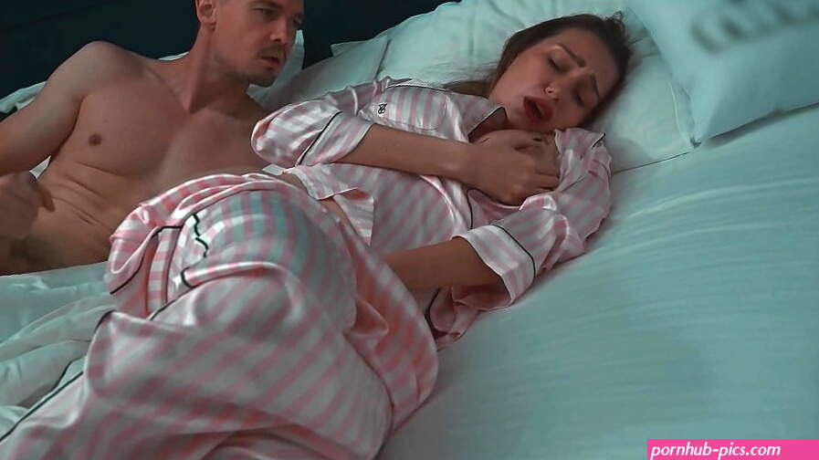 Step mom watched horror and came step son for share bed but got rough fuck with surprise facial