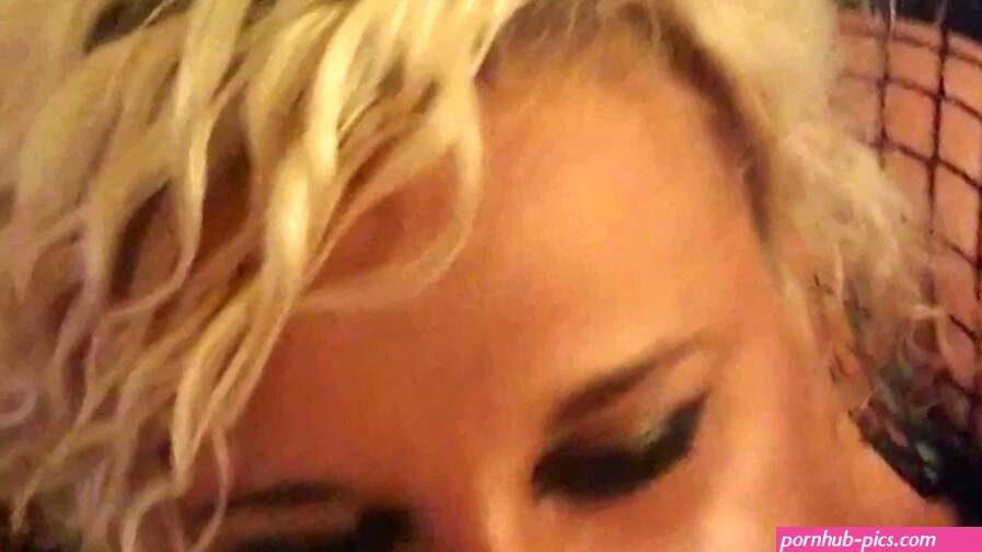 Allysin Embers Anal Porn Videos: 720p HD XXX 2026