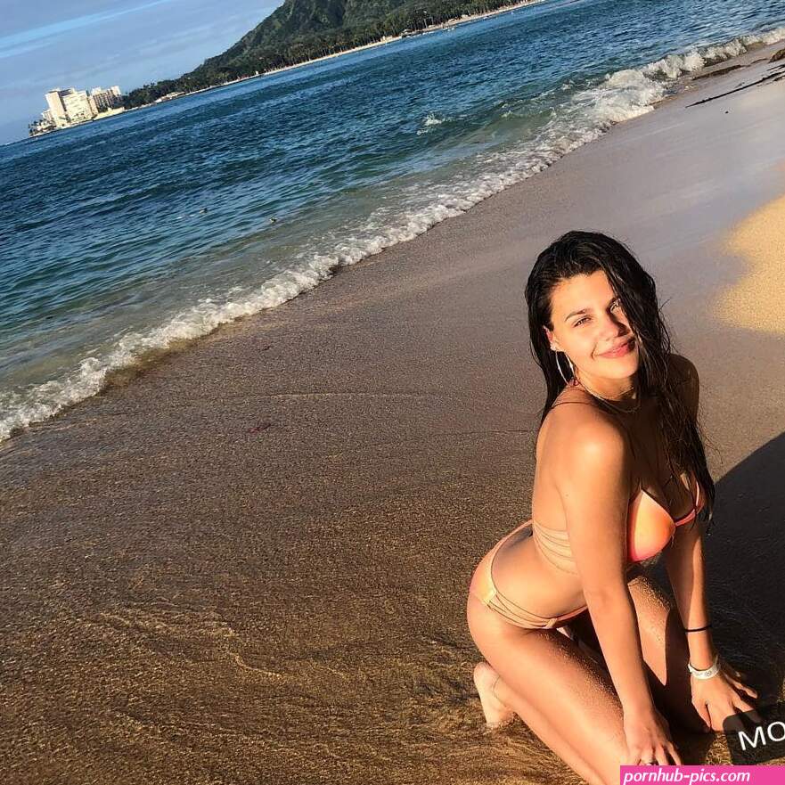 AMBER MONTANA Nude