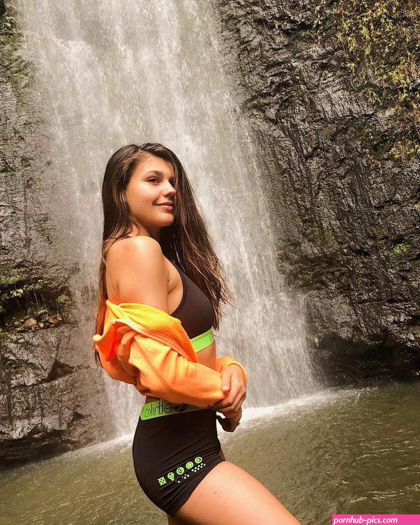 AMBER MONTANA Nude
