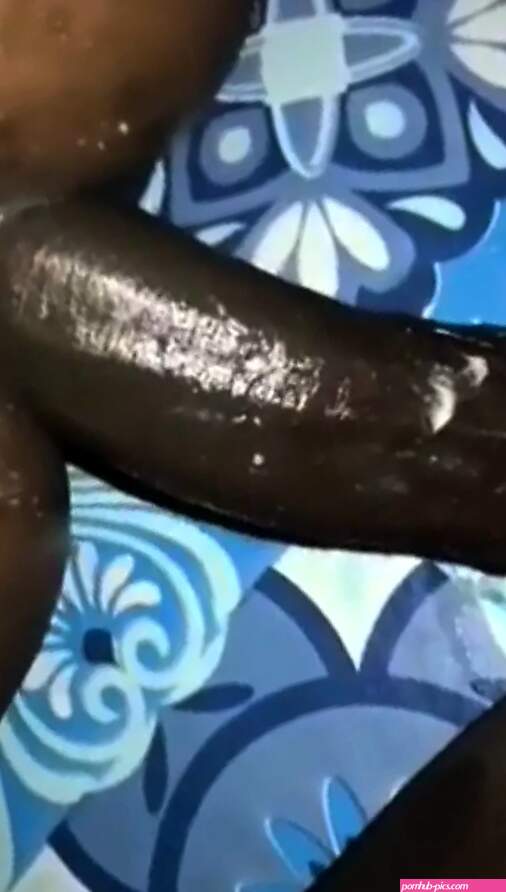 Young black slut anal bbc feat. Islandgurl