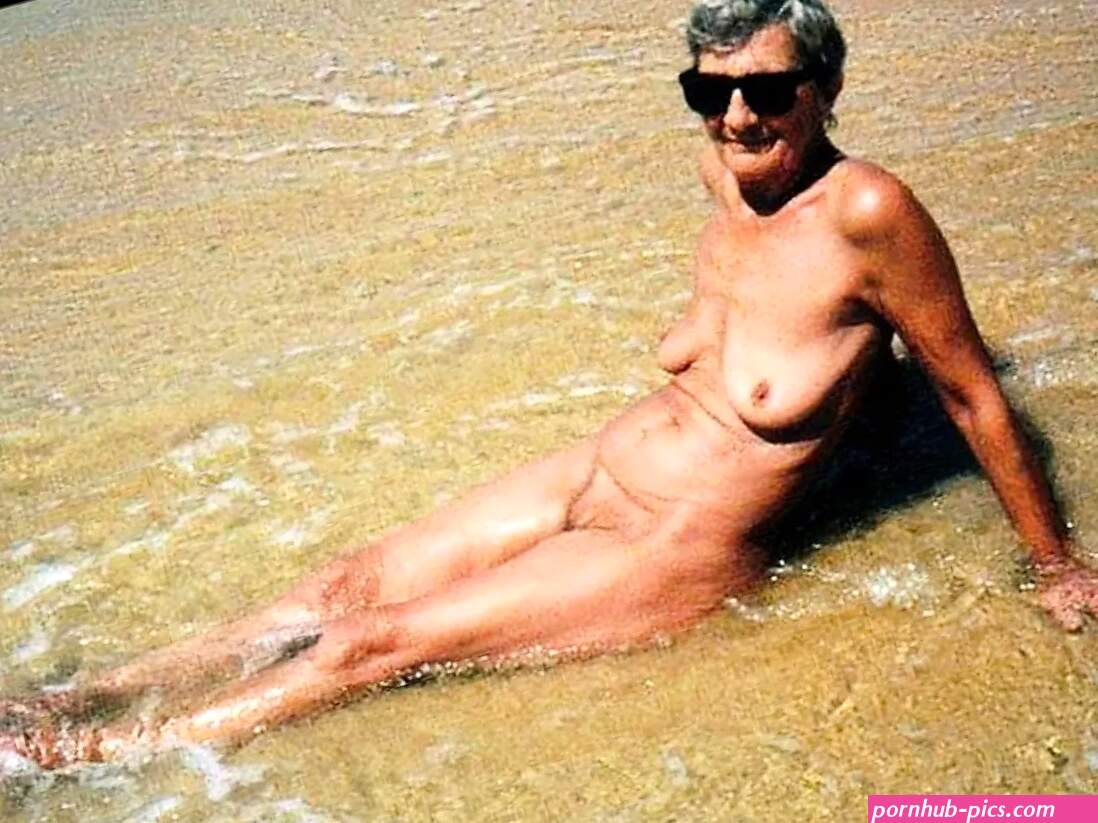 Skinny Saggy Mature The Beach Porn Videos: Best XXX 2026