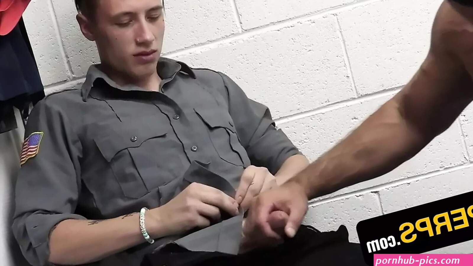 Free Best Full-Length Bi Bareback Gay Porn Videos