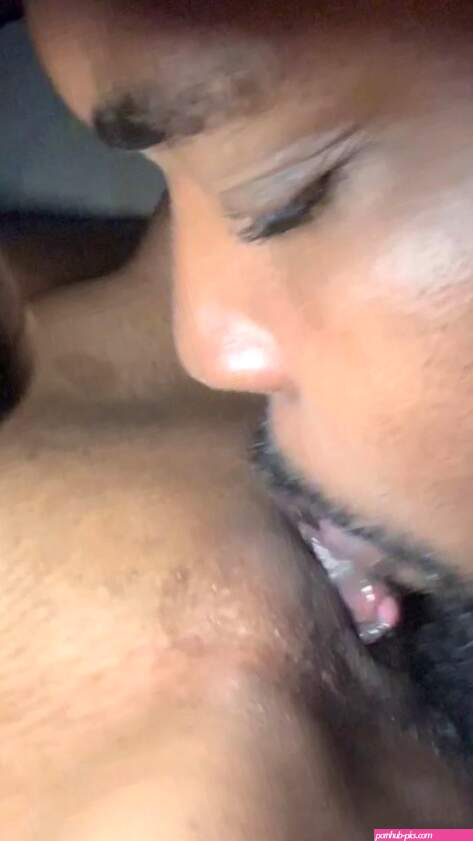 Black Man Eating Pussy Porn Video