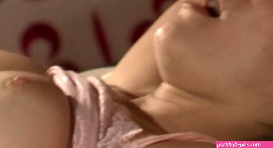 Blanca Lewin nude in En la cama 2005
