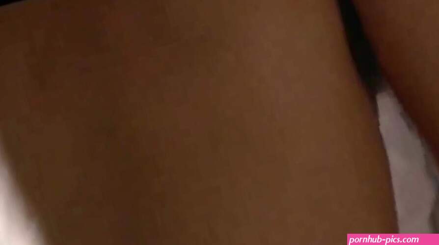 Blanca Lewin Ass Boobs Scene in En La Cama