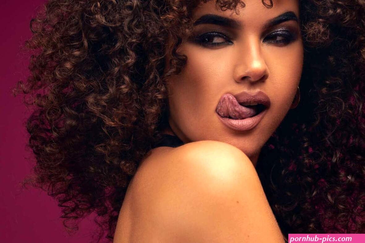 Blowjob Dirty Talk: 55 Sexy Things To Say While Giving Head
