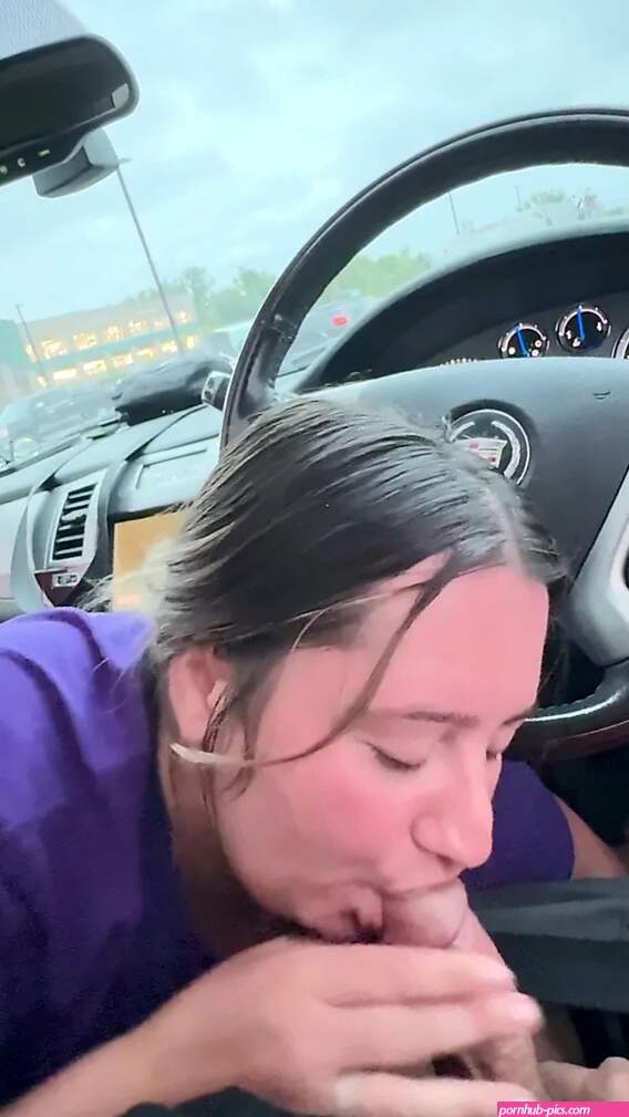 Cheating GF Gives BJ In Parking Lot Porn Videos: 720p HD XXX 2026