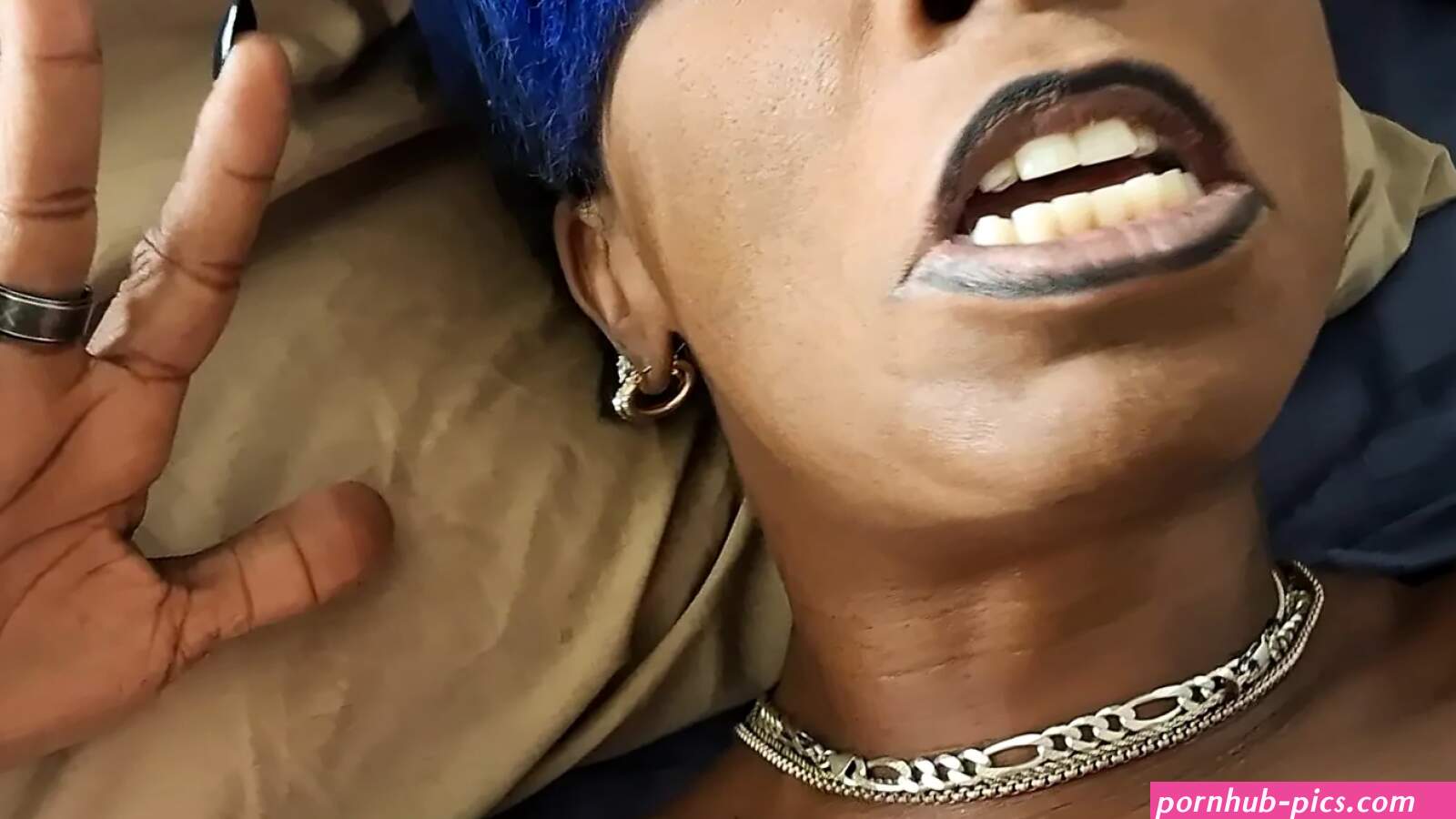 Blue Lipstick Porn Videos: 720p HD XXX 2026