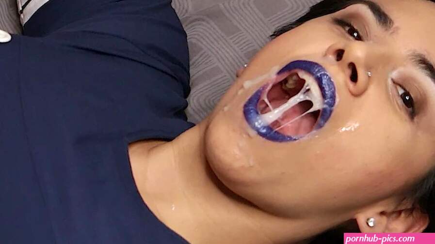 Cum on metallic blue lips
