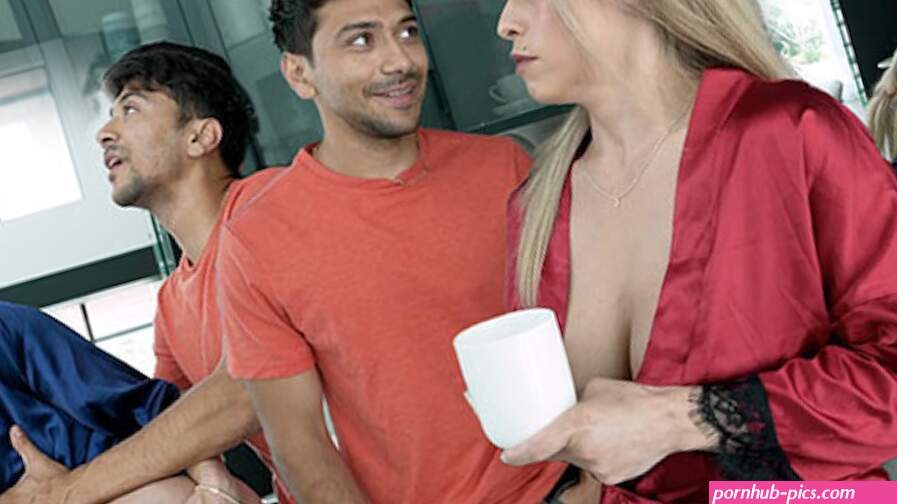 Step Mom is a Bitch So I fucked Her Step Sister in the Ass