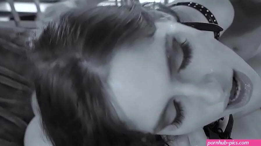 Bound BDSM babe Lana Seymour anal fucks sex machine Masters huge cock GP739
